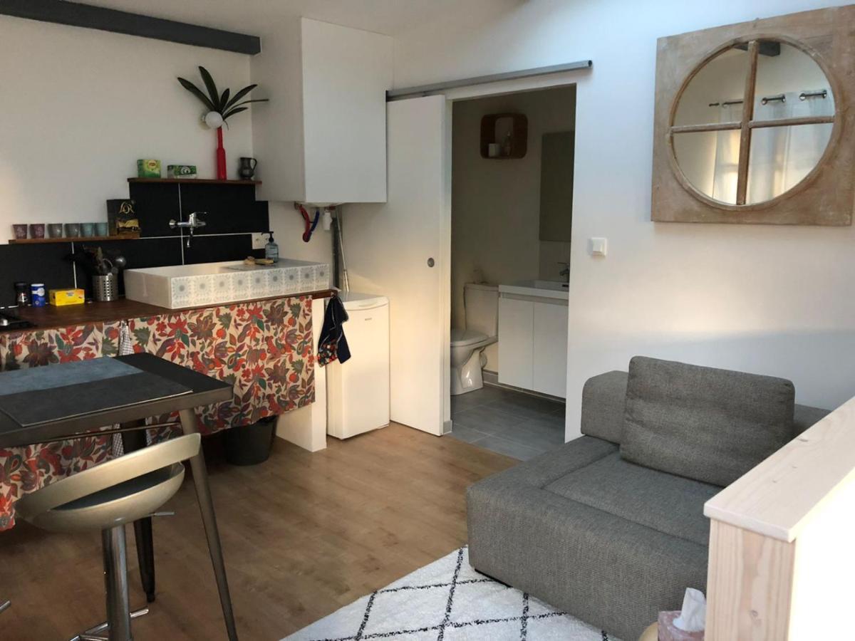 Apartamento Charmant Logement Avec Parking Orvault Exterior foto