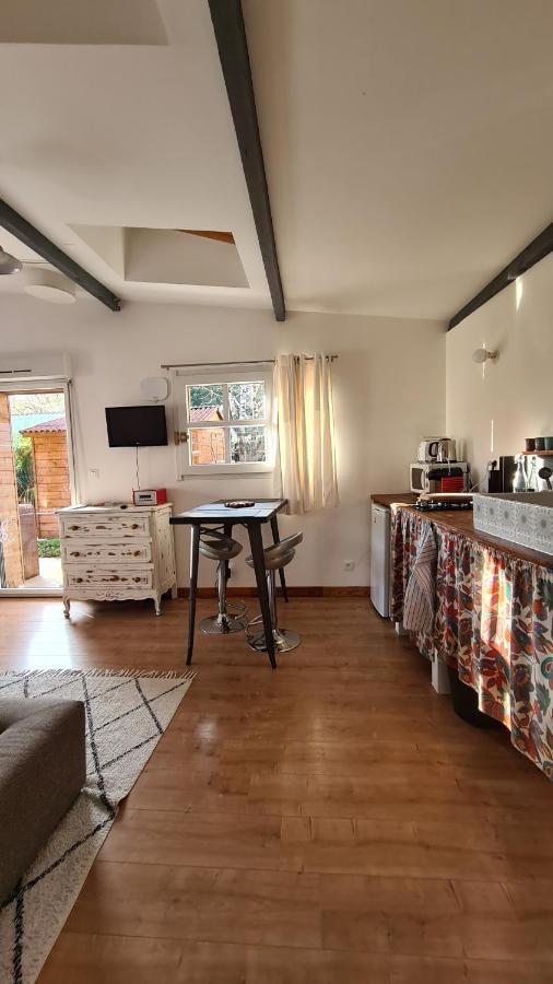 Apartamento Charmant Logement Avec Parking Orvault Exterior foto