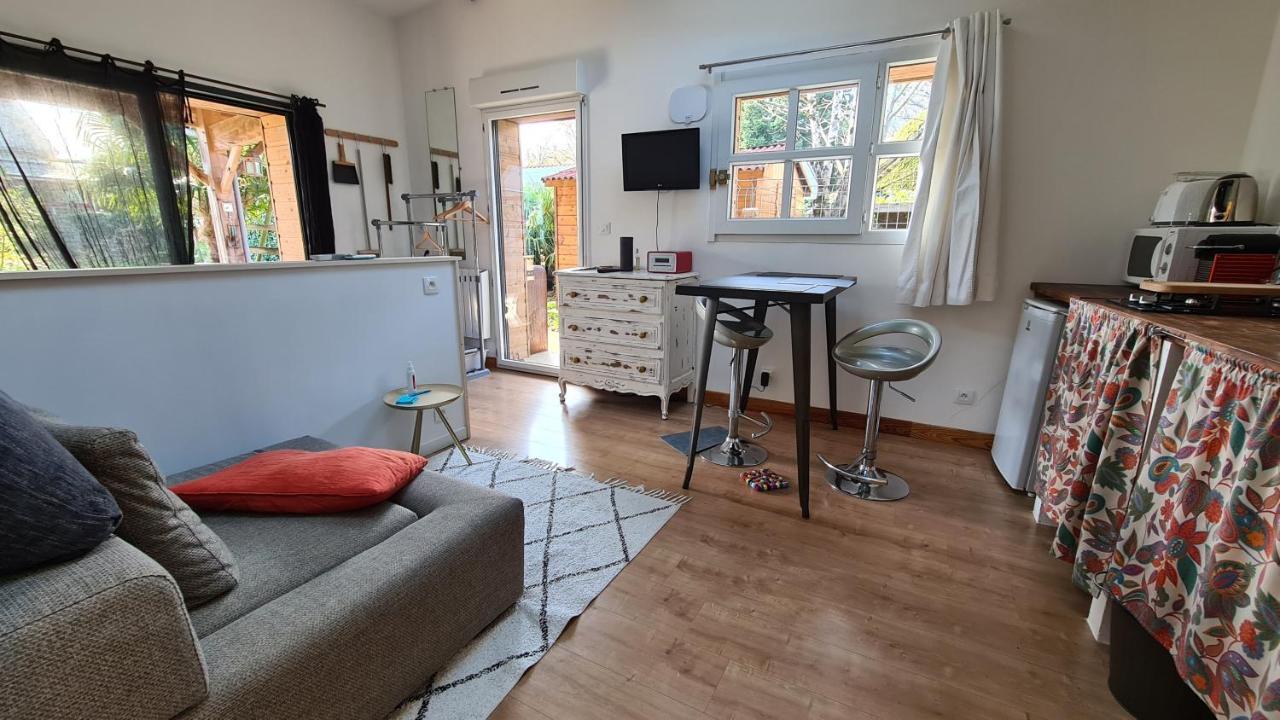 Apartamento Charmant Logement Avec Parking Orvault Exterior foto