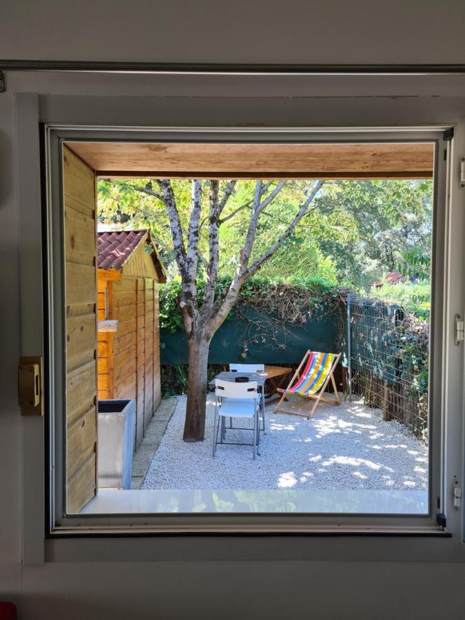 Apartamento Charmant Logement Avec Parking Orvault Exterior foto